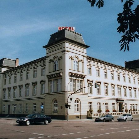 Hotel "Stadt Koethen" 克滕 外观 照片