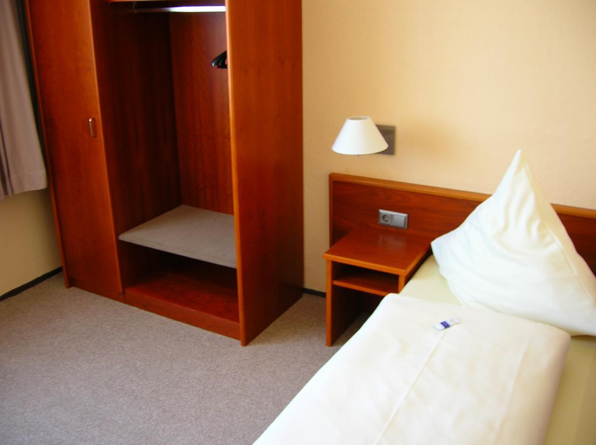 Hotel "Stadt Koethen" 克滕 外观 照片